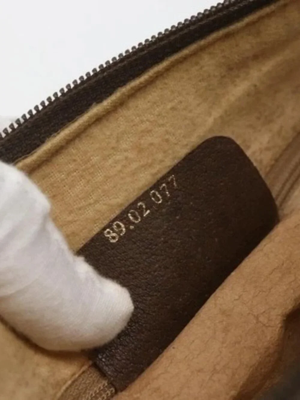 GUCCI GG Supreme Web Sherry Line Bag PVC Beige Gold 89 02 077 Auth 165219 - Picture 13 of 16